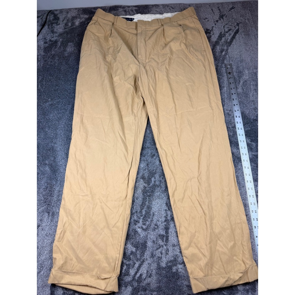 Classic Men's Tan Chino Pants